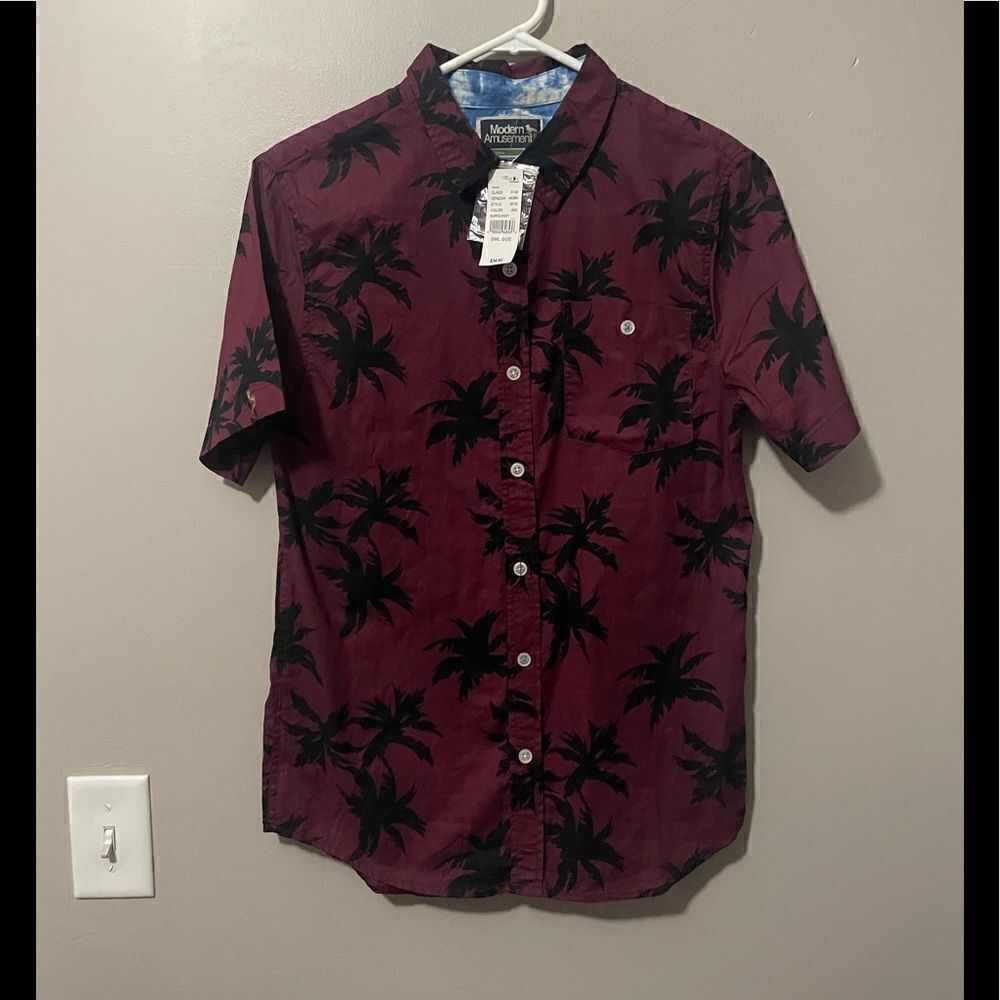Modern Amusement short sleeve button down